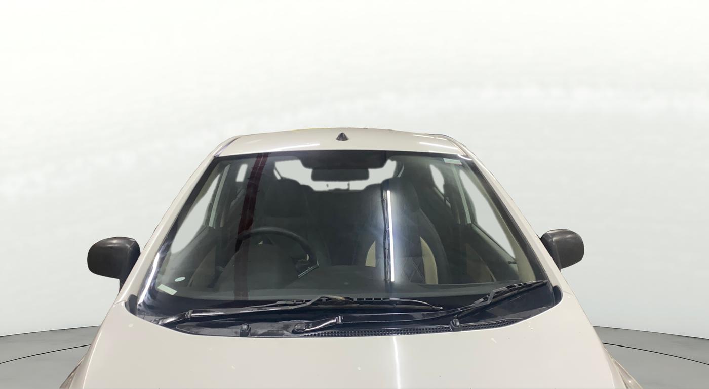2015 Hyundai Eon MAGNA +, Petrol, Manual, 45,523 km, Front Windshield