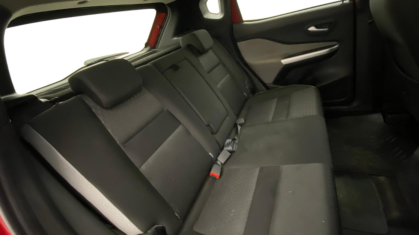2023 Nissan MAGNITE XV MT, Petrol, Manual, 25,612 km, Right Side Rear Door Cabin