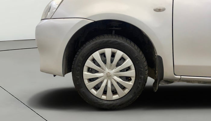 2015 Toyota Etios Liva G, Petrol, Manual, 20,502 km, Left Front Wheel