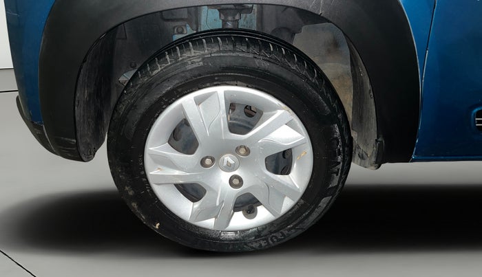 2023 Renault Kwid RXT 1.0 AMT, Petrol, Automatic, 50,901 km, Left Front Wheel