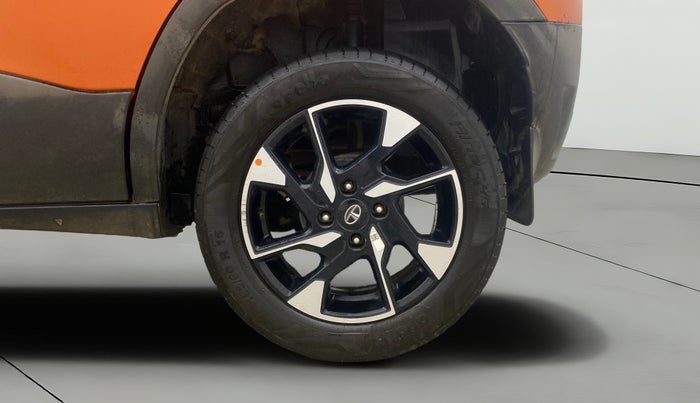 2022 Tata PUNCH CREATIVE  AMT, Petrol, Automatic, 26,293 km, Left Rear Wheel