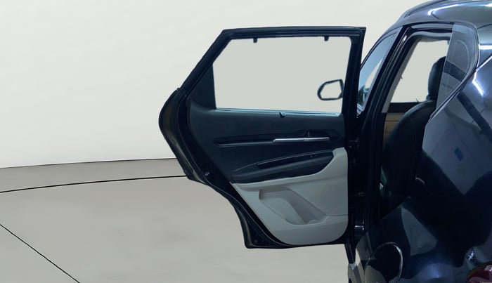 2022 KIA SONET HTX 1.5 AT, Diesel, Automatic, 63,174 km, LHS Rear Door