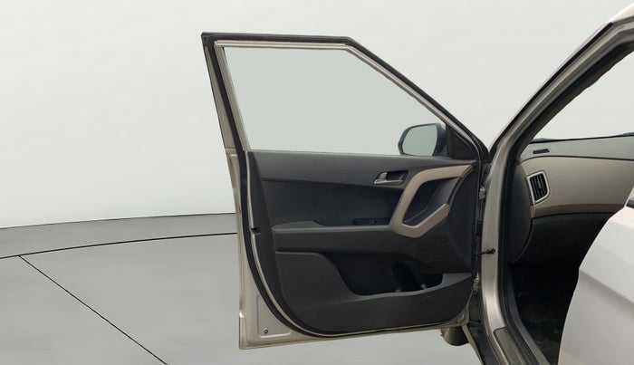 2017 Hyundai Creta SX PLUS 1.6 PETROL, Petrol, Manual, 1,08,218 km, LHS Front Door