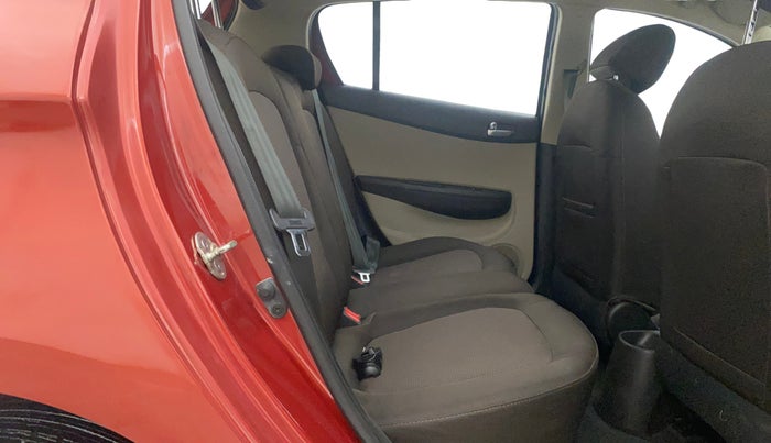 2012 Hyundai i20 SPORTZ 1.2, Petrol, Manual, 13,432 km, Right Side Rear Door Cabin