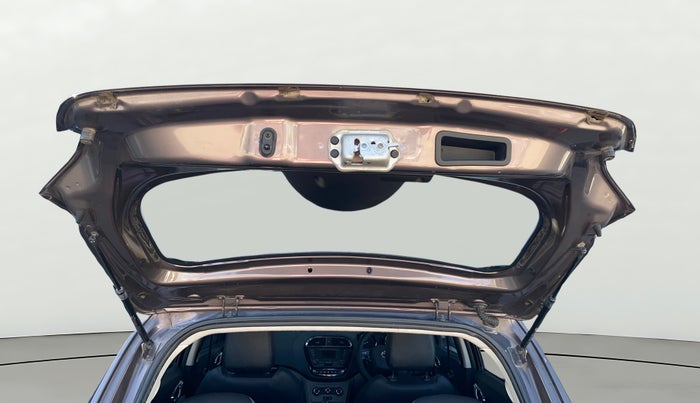 2019 Tata Tiago XZ PETROL, Petrol, Manual, 44,977 km, Boot Door Open