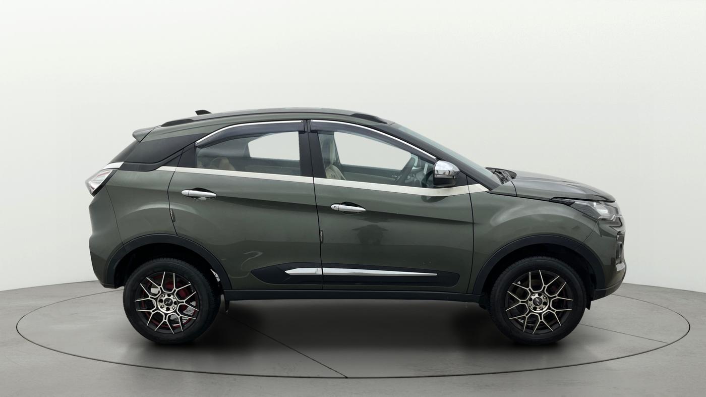 2021 Tata NEXON XZ PETROL, Petrol, Manual, 26,095 km, Right Side View