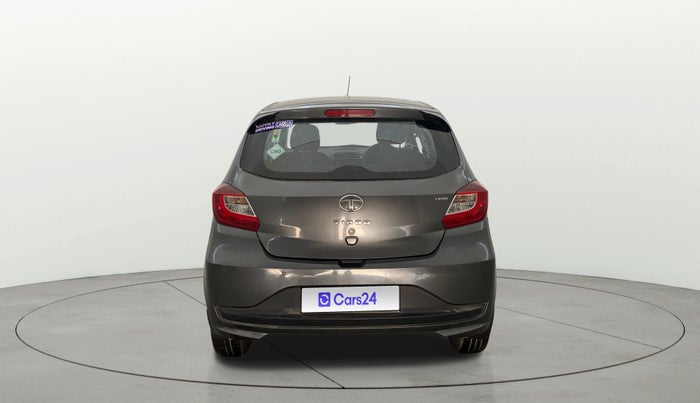 2022 Tata Tiago XT CNG, CNG, Manual, 30,092 km, Back/Rear