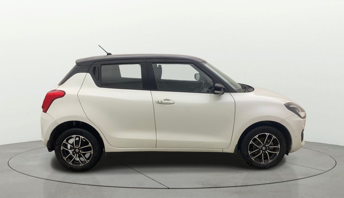 2022 Maruti Swift ZXI PLUS AMT DUAL TONE, Petrol, Automatic, 21,243 km, Right Side View
