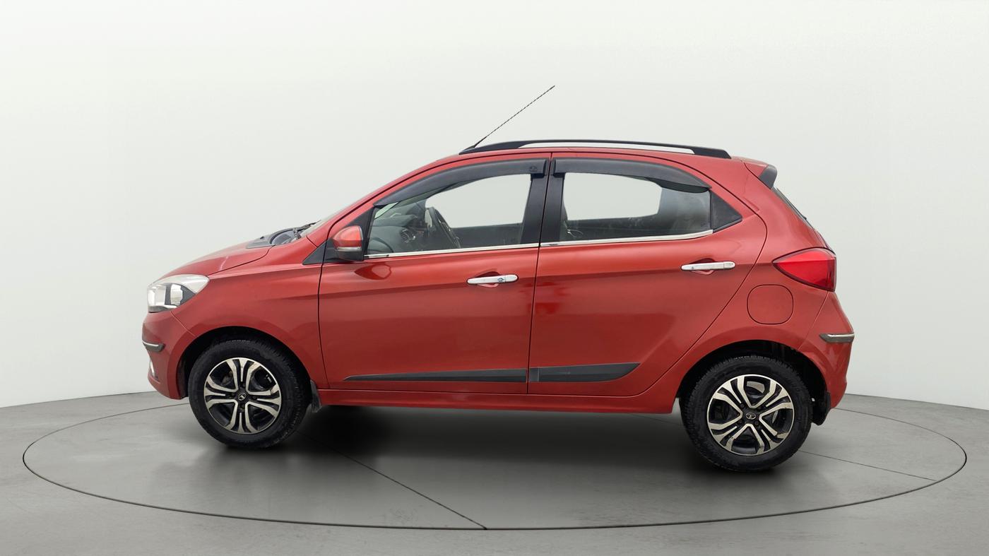 2019 Tata Tiago XZ PETROL, Petrol, Manual, 1,29,901 km, Left Side