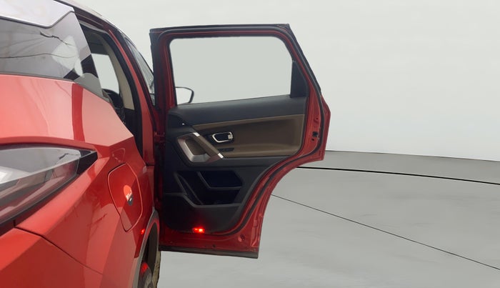 2020 Tata Harrier XZ PLUS 2.0L, Diesel, Manual, 64,706 km, RHS Rear Door