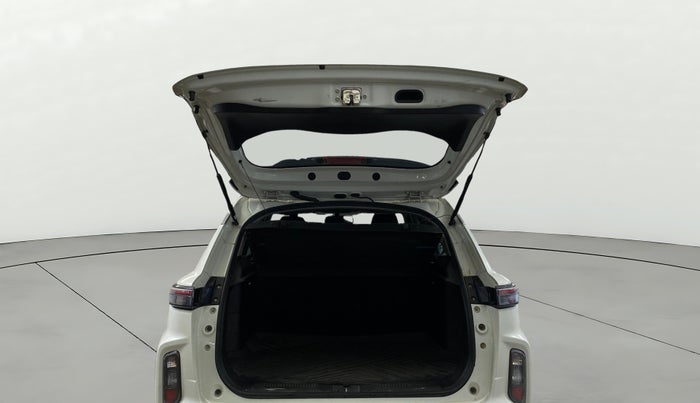 2022 Maruti Grand Vitara ZETA SMART HYBRID, Petrol, Manual, 1,13,106 km, Boot Door Open