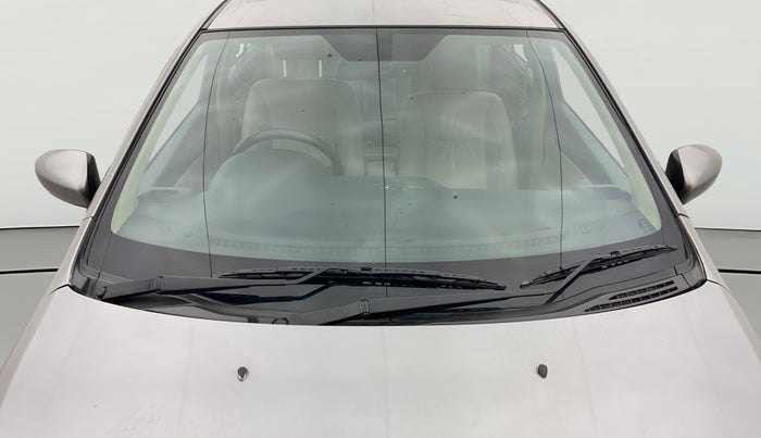 2015 Maruti Ciaz ZXI+, Petrol, Manual, 77,248 km, Front Windshield