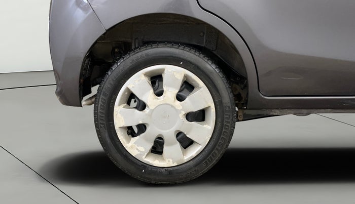2016 Maruti Alto K10 VXI, Petrol, Manual, 26,326 km, Right Rear Wheel