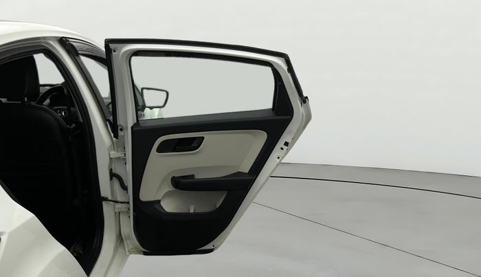 2021 Tata ALTROZ XT PETROL, Petrol, Manual, 43,266 km, RHS Rear Door