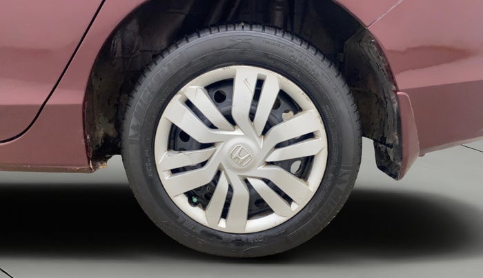 2015 Honda City 1.5L I-VTEC SV CVT, Petrol, Automatic, 1,11,049 km, Left Rear Wheel