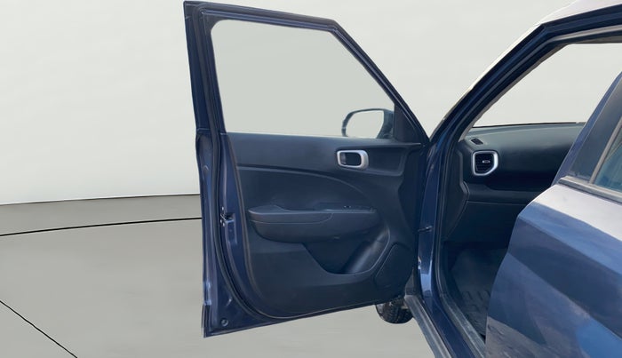 2019 Hyundai VENUE SX 1.0 TURBO, Petrol, Manual, 51,442 km, LHS Front Door