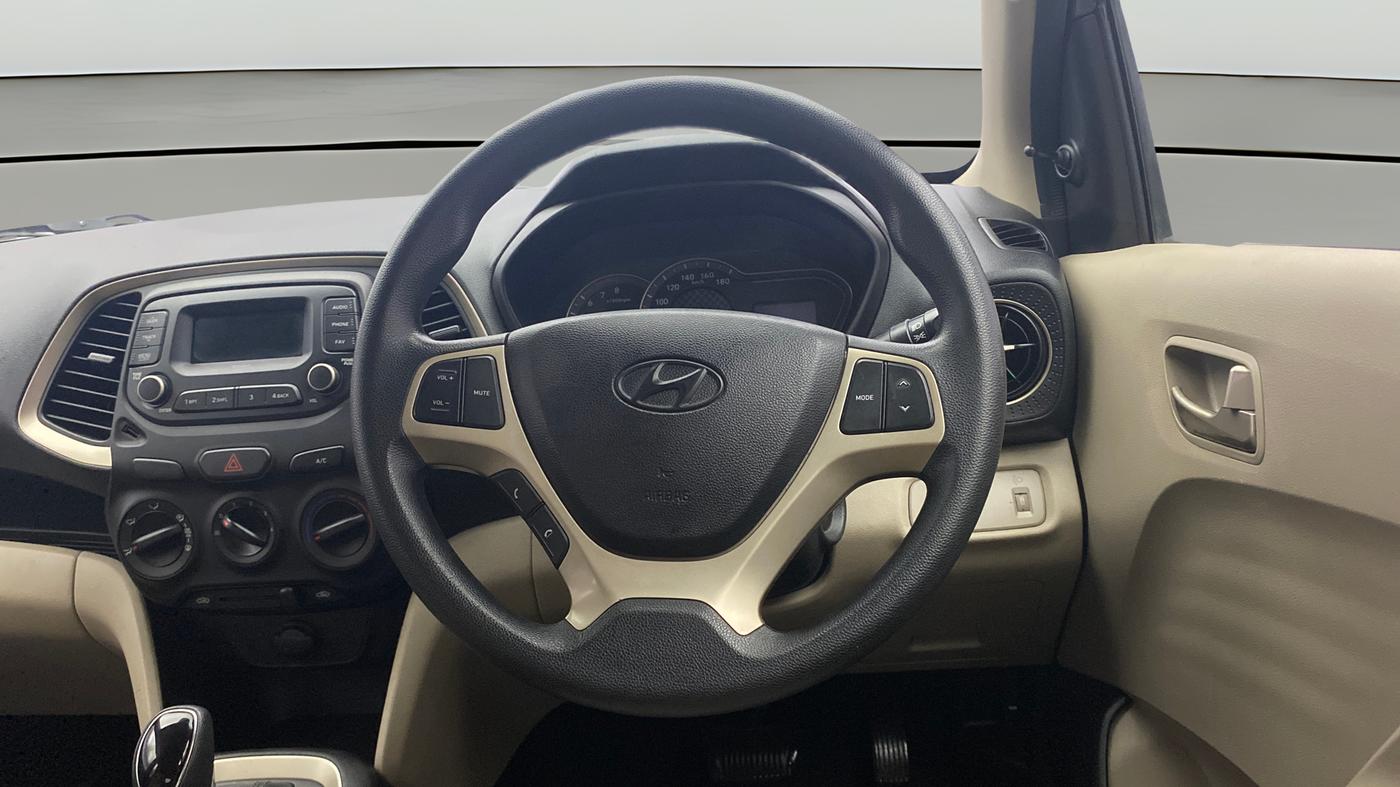 2019 Hyundai NEW SANTRO MAGNA AMT, Petrol, Automatic, 29,305 km, Steering Wheel Close Up