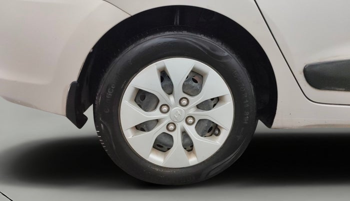 2014 Hyundai Xcent BASE 1.2, Petrol, Manual, 45,599 km, Right Rear Wheel