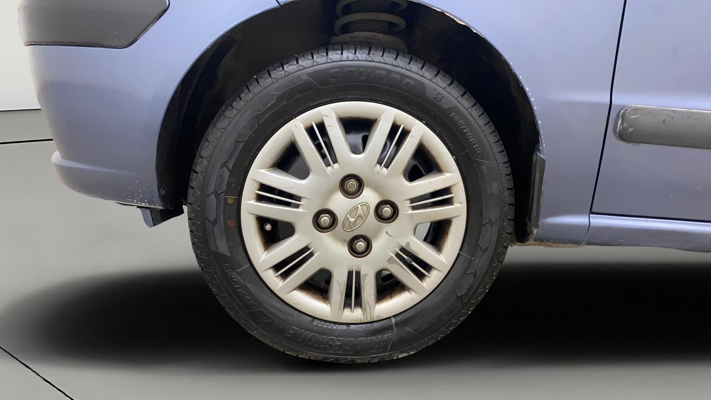 2013 Hyundai Santro Xing GLS, Petrol, Manual, 64,321 km, Left Front Wheel