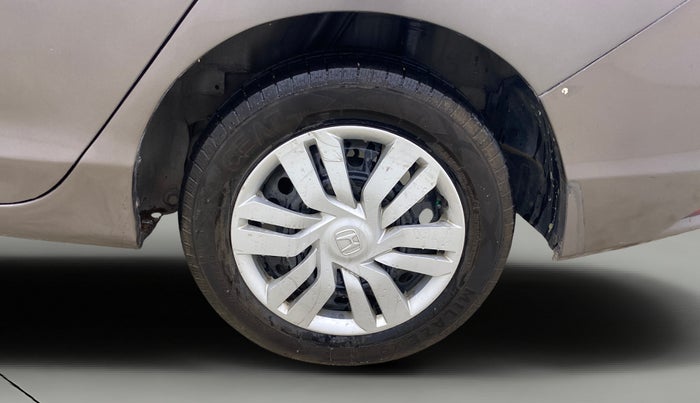 2015 Honda City 1.5L I-DTEC SV, Diesel, Manual, 1,43,980 km, Left Rear Wheel