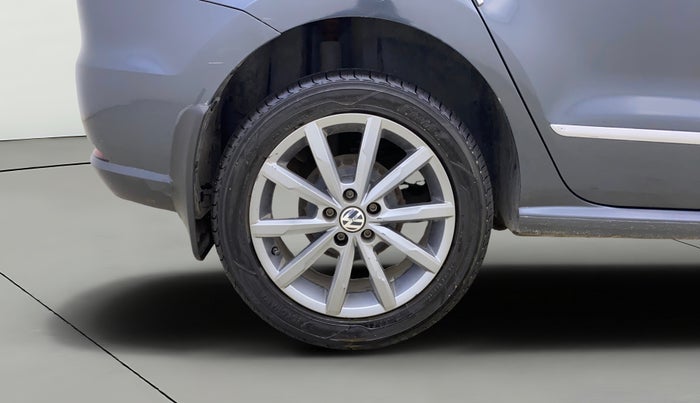 2019 Volkswagen Ameo HIGHLINE PLUS 1.5L AT 16 ALLOY, Diesel, Automatic, 39,830 km, Right Rear Wheel