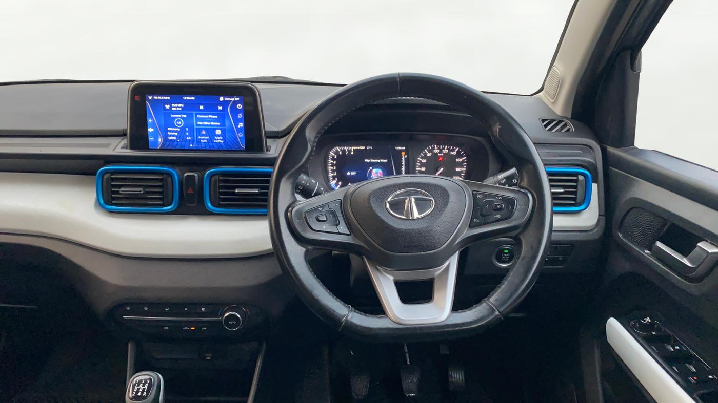 2021 Tata PUNCH CREATIVE  MT, Petrol, Manual, 35,032 km, Steering Wheel Close Up