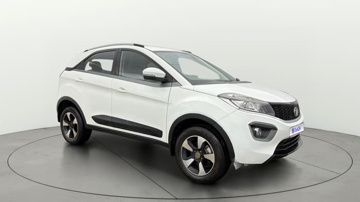 2019 Tata NEXON XZA PLUS PETROL, Petrol, Automatic, 70,801 km, Right Front Diagonal