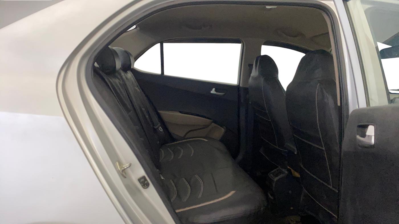 2015 Hyundai Xcent S 1.2, CNG, Manual, 50 km, Right Side Rear Door Cabin
