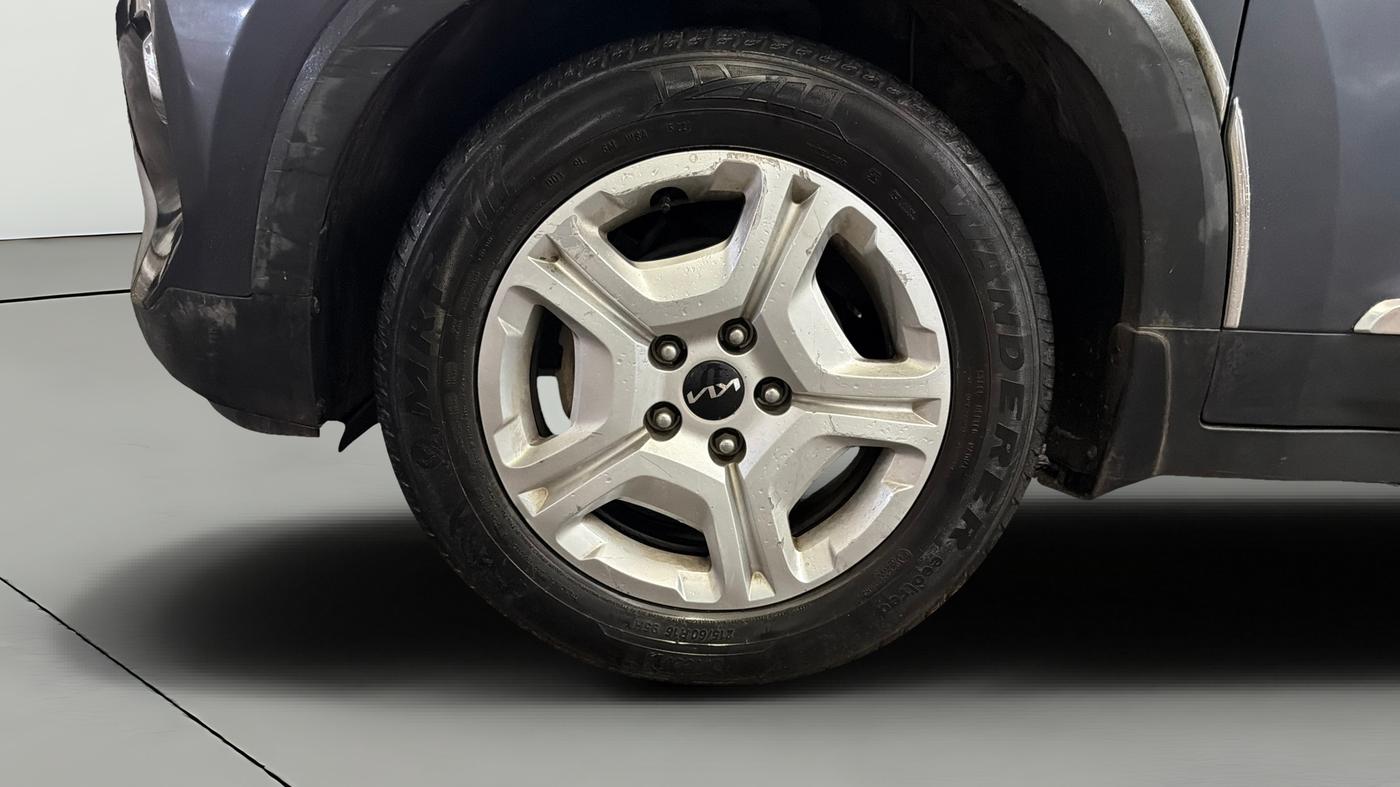 2022 KIA SONET HTK PLUS 1.2, Petrol, Manual, 40,801 km, Left Front Wheel