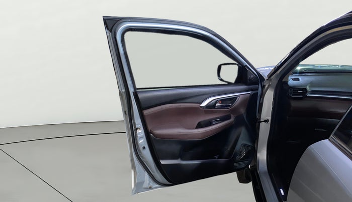 2024 Maruti Grand Vitara SIGMA SMART HYBRID, Petrol, Manual, 18,449 km, LHS Front Door