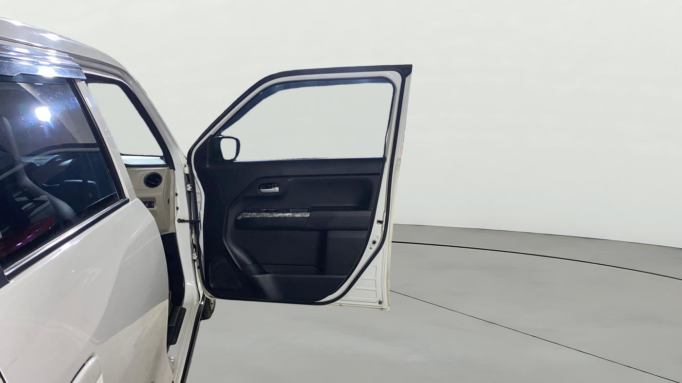 2024 Maruti New Wagon-R VXI 1.0, Petrol, Manual, 19,238 km, RHS Front Door