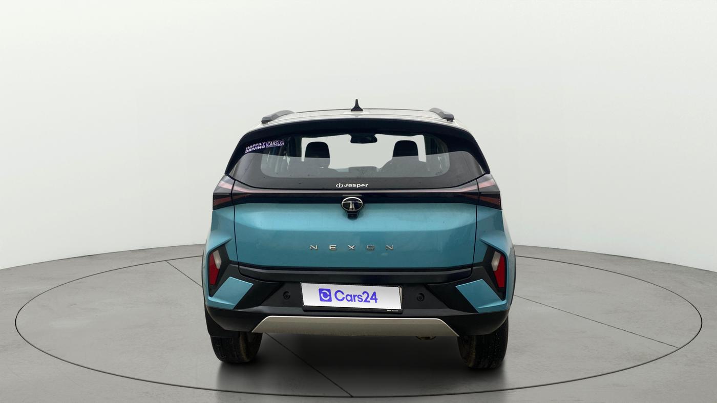 2025 Tata NEXON FEARLESS + SUNROOF DUAL TONE 1.2 PETROL, Petrol, Manual, 23,000 km, Back/Rear