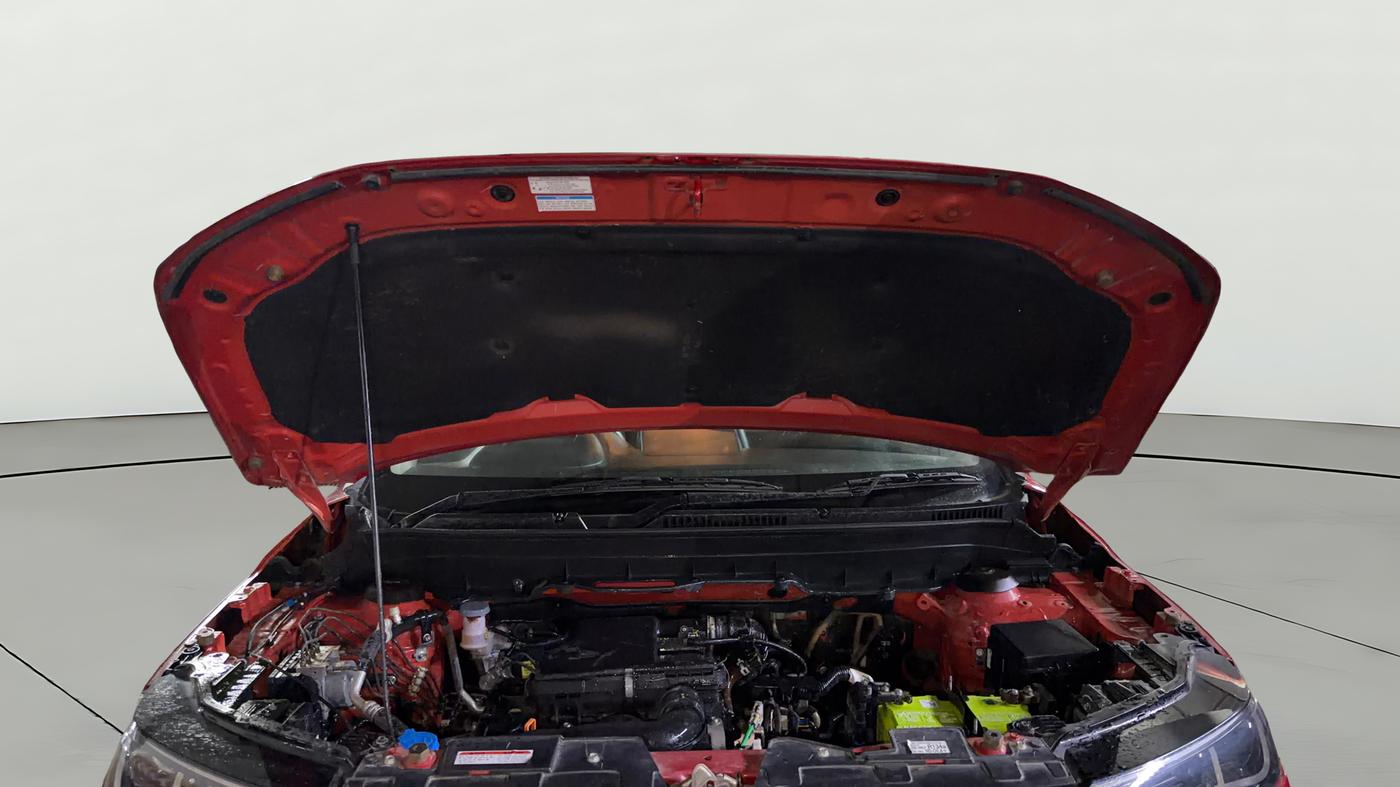 2022 Maruti BREZZA ZXI + SMART HYBRID DUAL TONE, Petrol, Manual, 15,752 km, Open Bonet