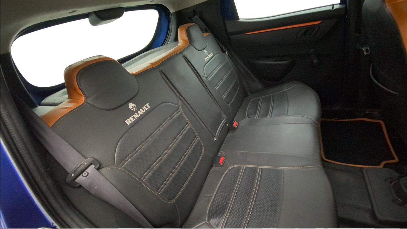 2019 Renault Kwid CLIMBER 1.0, Petrol, Manual, 17,336 km, Right Side Rear Door Cabin
