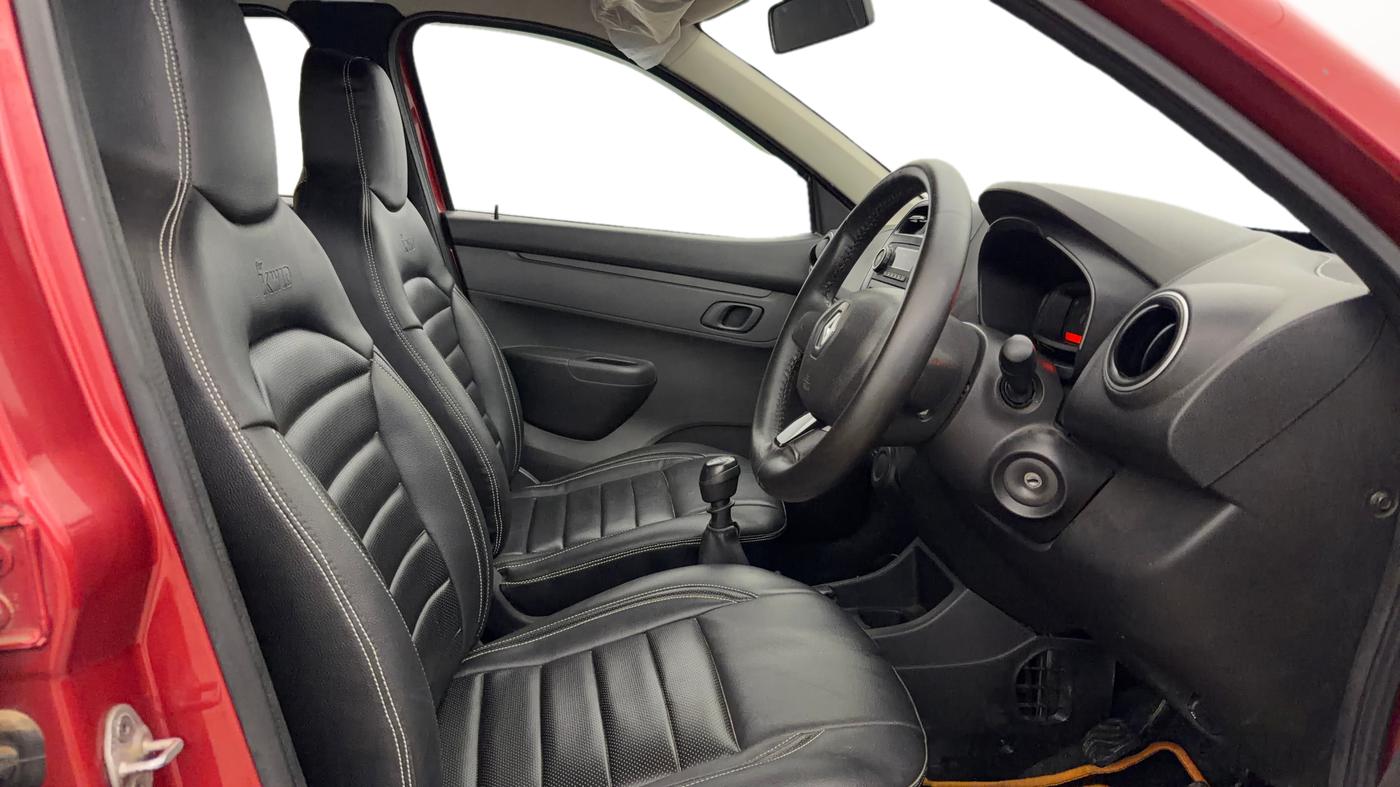 2019 Renault Kwid RXL, Petrol, Manual, 24,996 km, Right Side Front Door Cabin