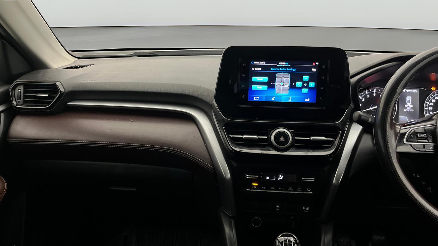2023 Toyota URBAN CRUISER HYRYDER S NEO DRIVE  E-CNG, CNG, Manual, 96,591 km, Air Conditioner