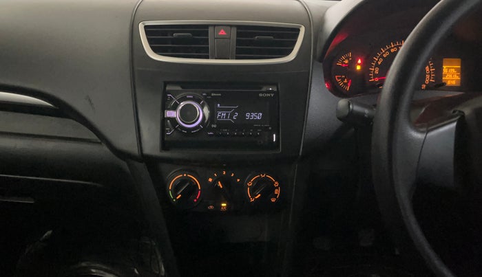 2017 Maruti Swift LXI (O), Petrol, Manual, 29,602 km, Air Conditioner