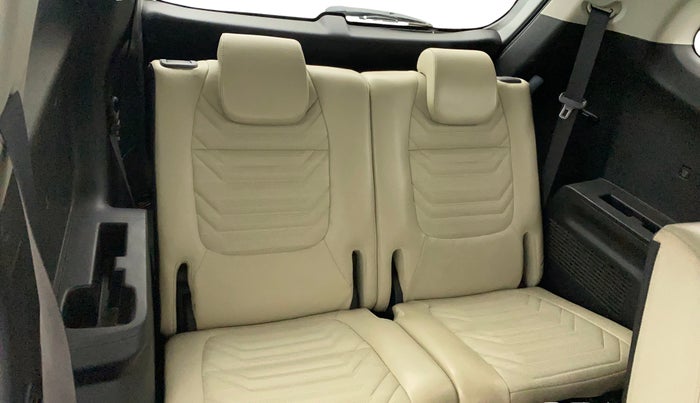 2023 KIA CARENS LUXURY 1.5 TURBO PETROL IMT 7 STR, Petrol, Manual, 60,141 km, Third Seat Row ( optional )