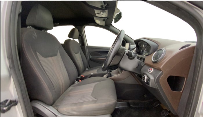 2018 Ford FREESTYLE TITANIUM 1.2 PETROL, CNG, Manual, 1,42,948 km, Right Side Front Door Cabin