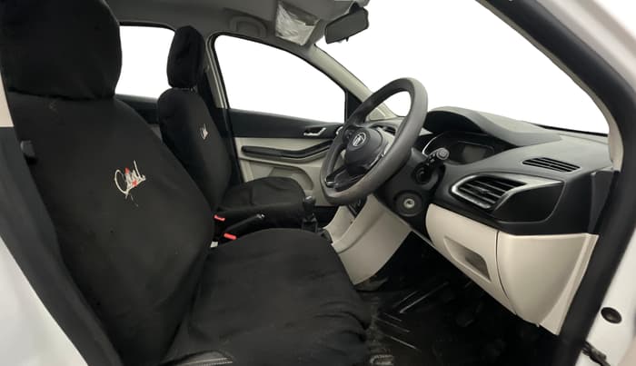 2022 Tata Tiago XZ PLUS CNG, CNG, Manual, 55,761 km, Right Side Front Door Cabin