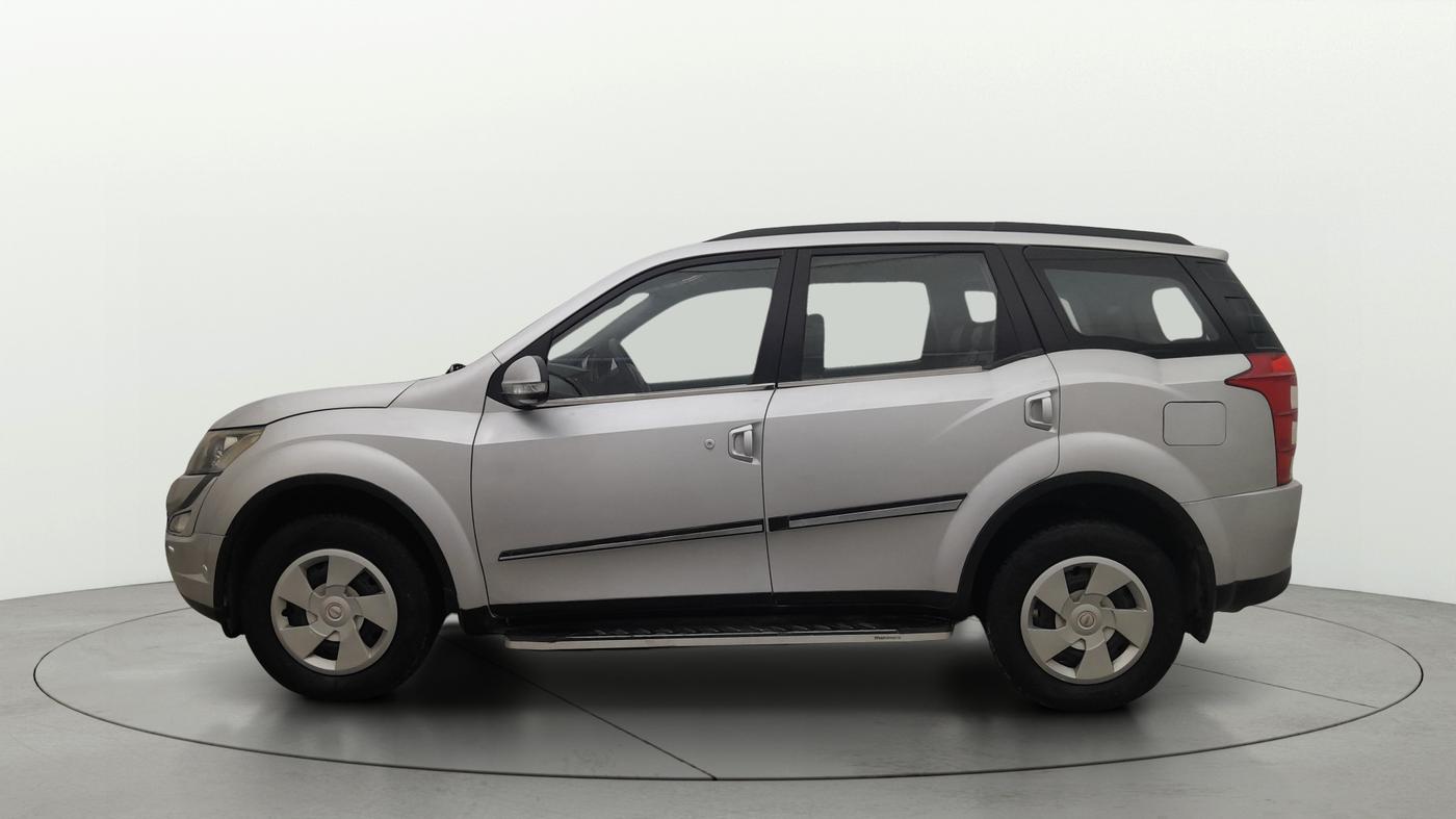 2016 Mahindra XUV500 W6 AT 1.99, Diesel, Automatic, 44,518 km, Left Side