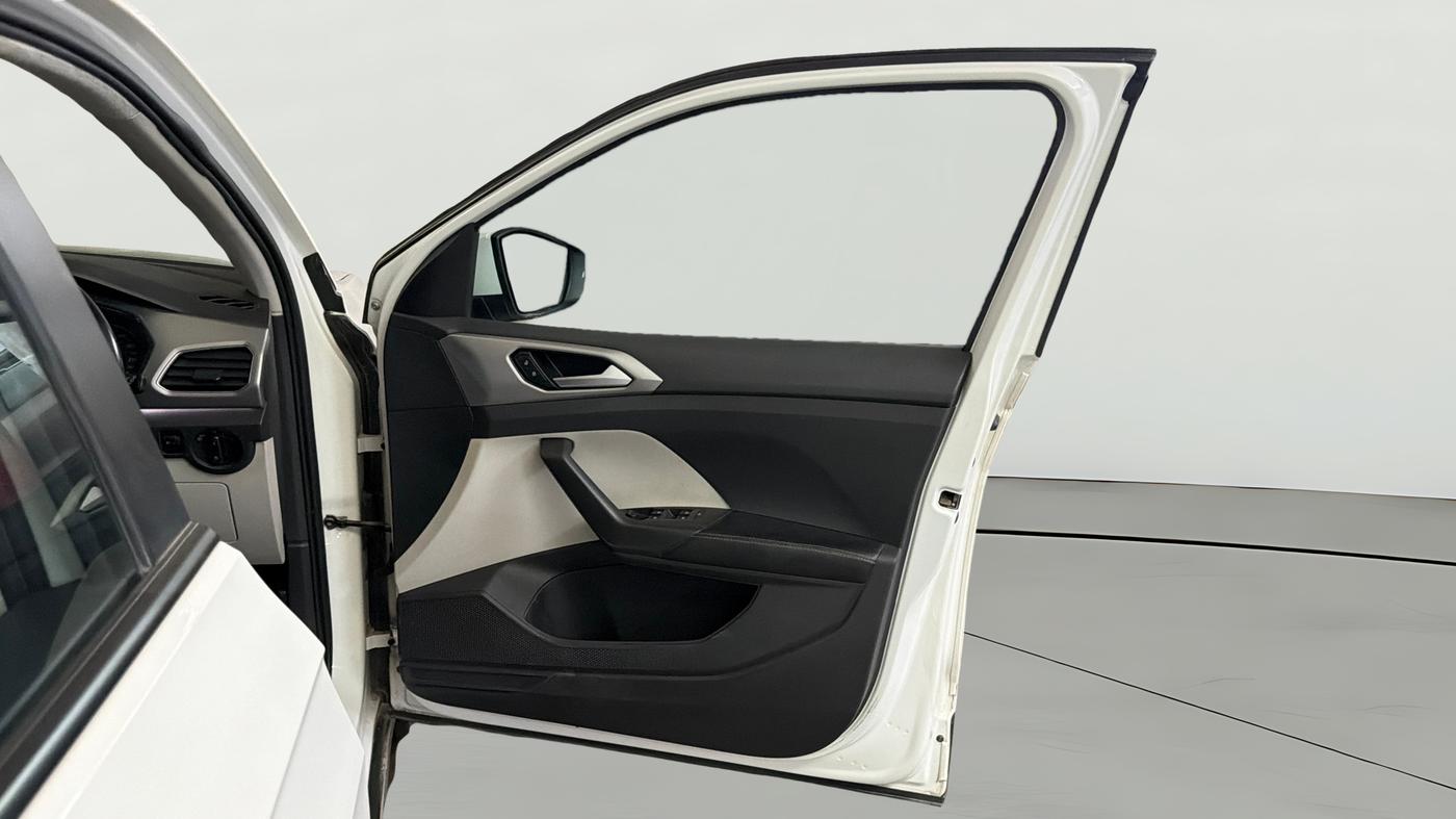 2022 Volkswagen TAIGUN HIGHLINE 1.0 TSI AT, Petrol, Automatic, 73,440 km, RHS Front Door