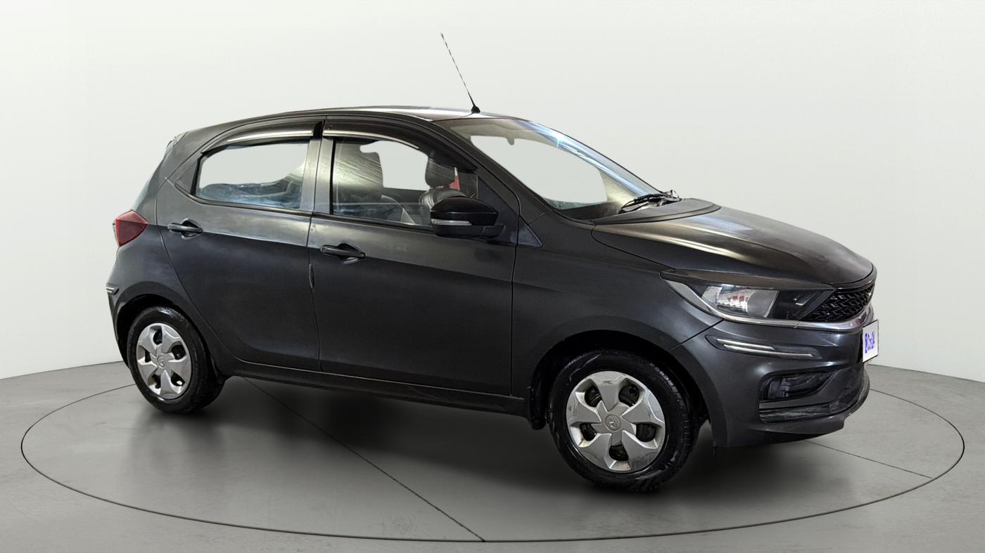 2023 Tata Tiago XT (O) PETROL, CNG, Manual, 49,591 km, SRP