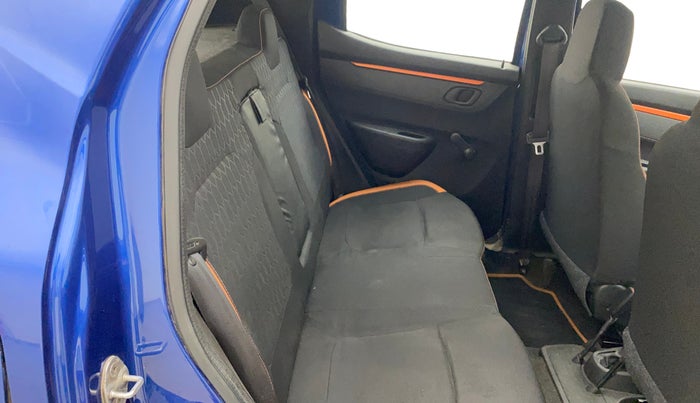 2019 Renault Kwid CLIMBER 1.0, Petrol, Manual, 40,581 km, Right Side Rear Door Cabin