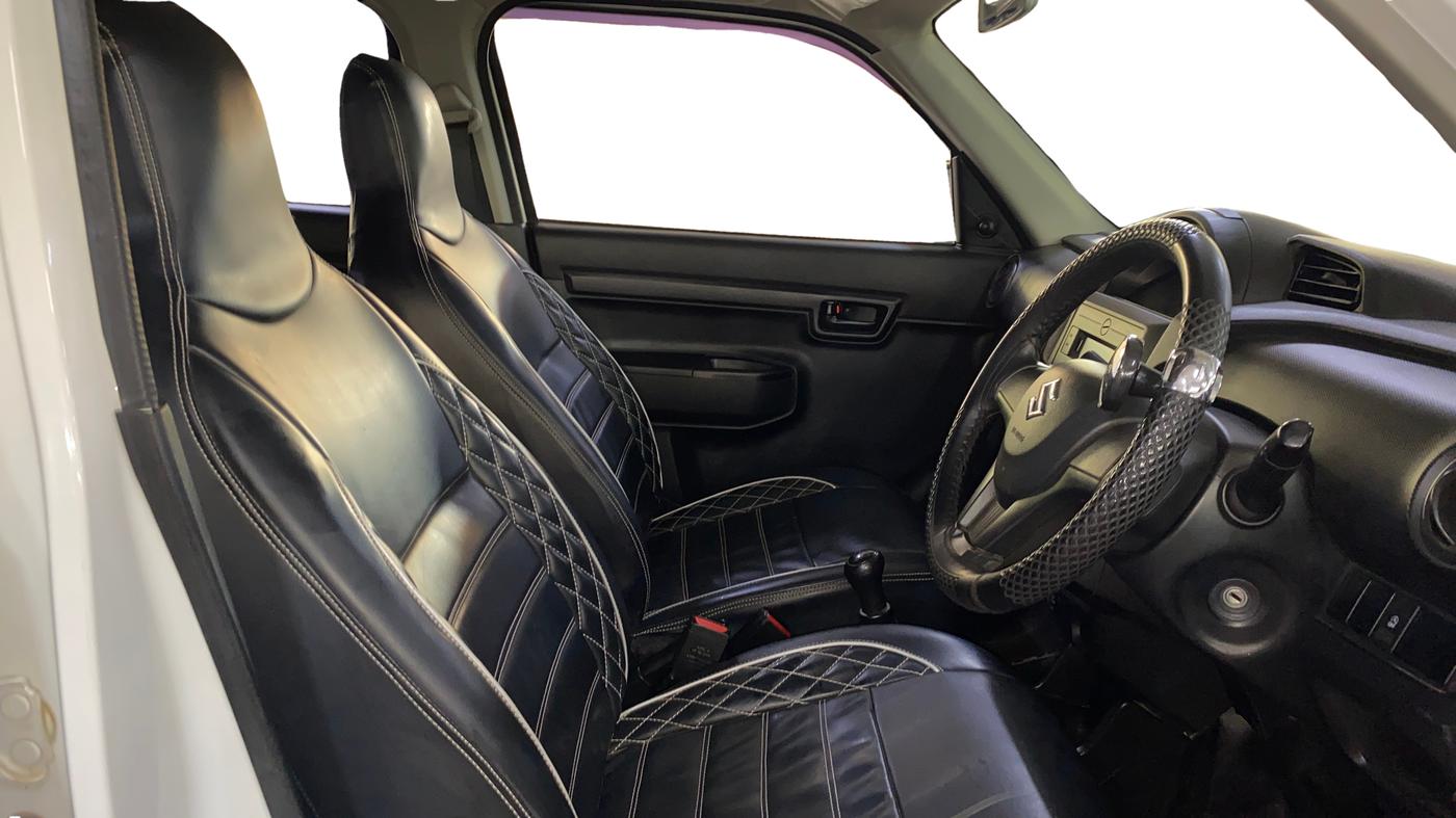 2024 Maruti S PRESSO VXI, Petrol, Manual, 23,493 km, Right Side Front Door Cabin