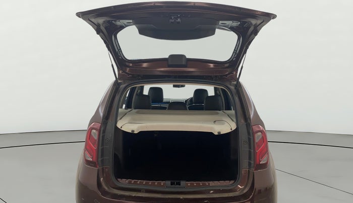 2021 Renault Duster RXZ 1.5 PETROL MT, Petrol, Manual, 33,610 km, Boot Door Open