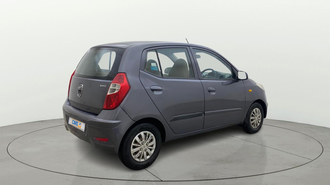 2015 Hyundai i10 SPORTZ 1.1, Petrol, Manual, 82,935 km, Right Back Diagonal