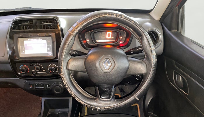 2018 Renault Kwid RXT 1.0, Petrol, Manual, 27,261 km, Steering Wheel Close Up