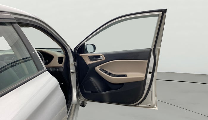 2018 Hyundai Elite i20 SPORTZ 1.2, CNG, Manual, 82,162 km, RHS Front Door