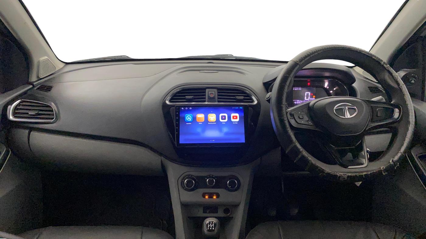 2021 Tata Tiago XT (O) PETROL, Petrol, Manual, 40,163 km, Dashboard